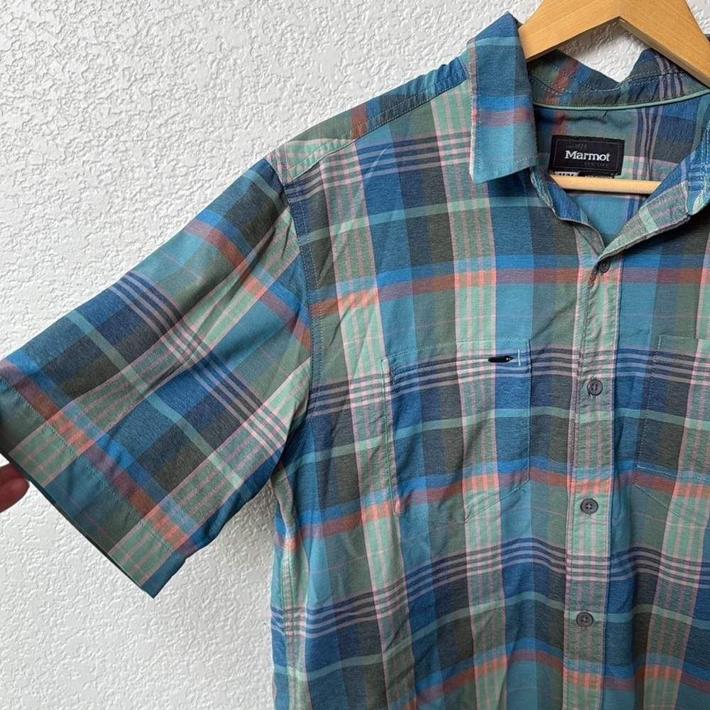 Marmot Button Down Shirt Collared Plaid Blue size Medium - Picture 4 of 9